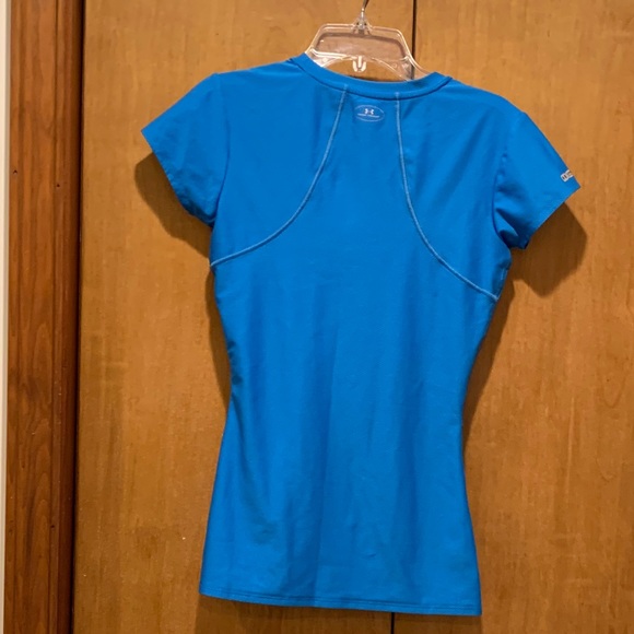 Under Armour Fitted Shirt - Picture 2 of 3